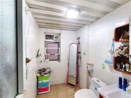 金达花园-卫生间