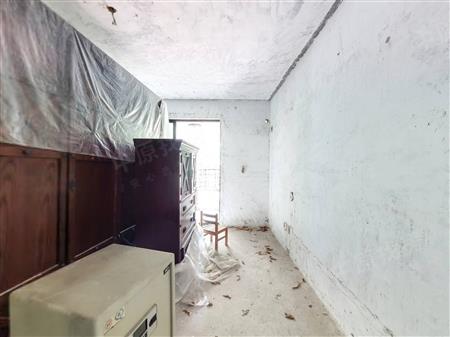 百仕达花园一期-次卧