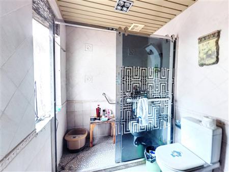 百仕达花园一期-卫生间