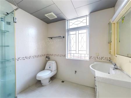 发展兴苑-卫生间