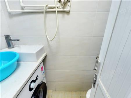 友谊大厦-卫生间