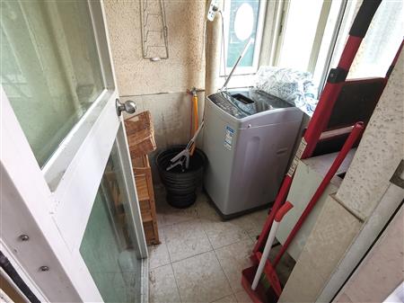 倚山花园（二期）-阳台