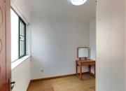 花园城五期-次卧