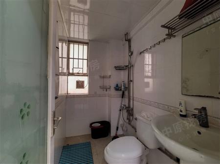 曦龙山庄（一期）-卫生间