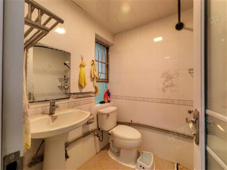 曦龙山庄（一期）-卫生间