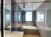 半岛城邦花园三期-卫生间