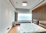 半岛城邦花园三期-主卧