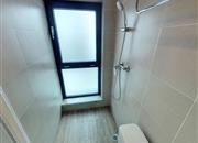 半岛城邦花园三期-卫生间