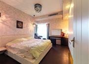 东方.尊峪花园-主卧