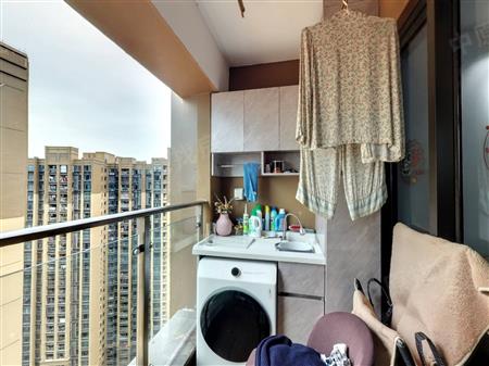 润科华府（一期）-阳台