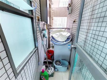 京基东方华都-阳台