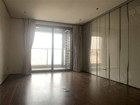 海上世界双玺花园三期-次卧