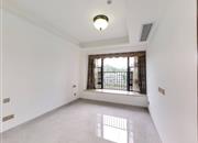 新天鹅堡三期-主卧