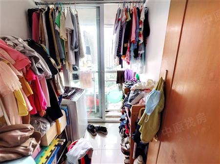 都市翠海华苑-阳台