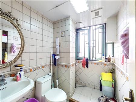 百仕达东郡-卫生间