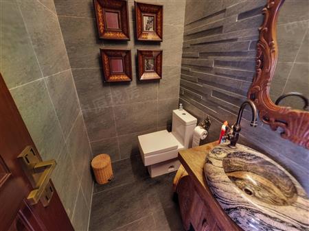 圣莫丽斯花园（一期）-卫生间