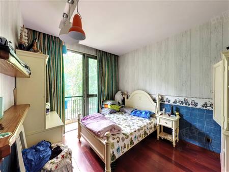 圣莫丽斯花园（一期）-主卧