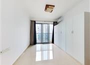 阳光海滨花园-主卧