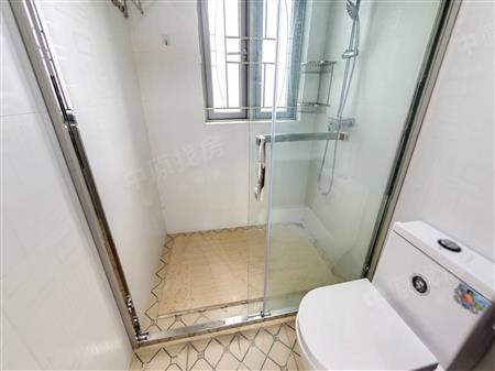 阳光海滨花园-卫生间