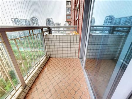 阳光海滨花园-阳台