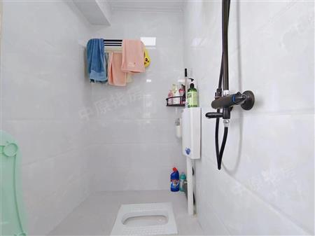 百仕达花园一期-卫生间