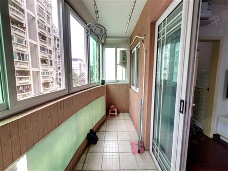 世界花园聚龙居-阳台