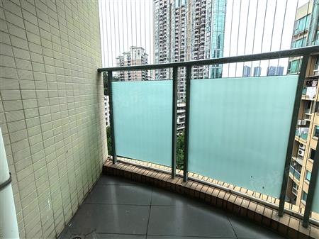 百仕达东郡-阳台