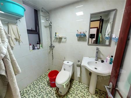 流塘阳光花园-卫生间