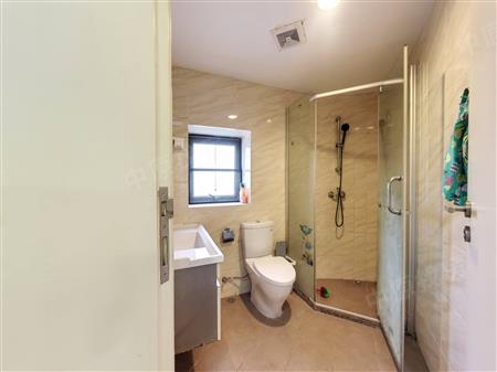 花园城三期-卫生间