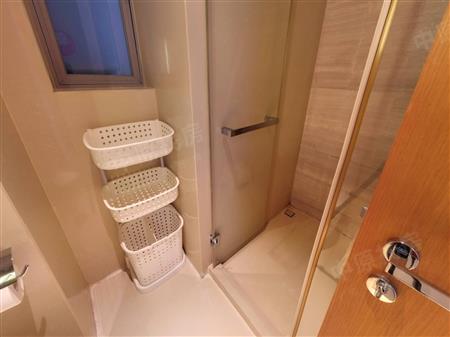 深业上城-卫生间