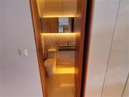 深业上城-卫生间