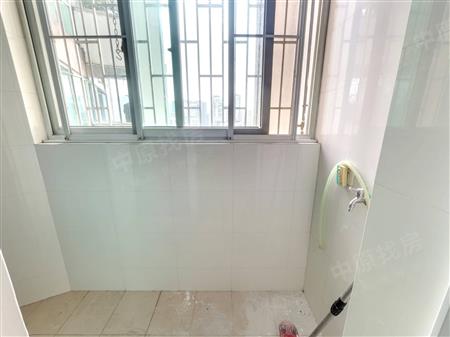 翠海花园（二期）-阳台