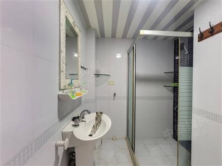 翠海花园（二期）-卫生间