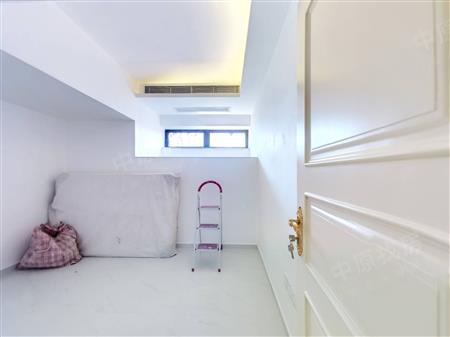 万科17英里（一期）-次卧