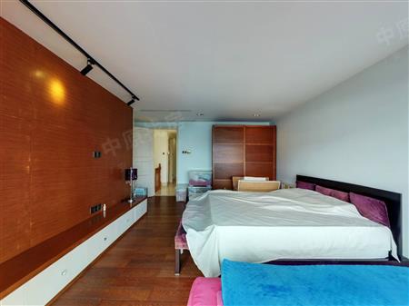 万科17英里（一期）-主卧