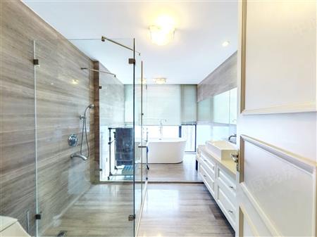 万科17英里（一期）-卫生间