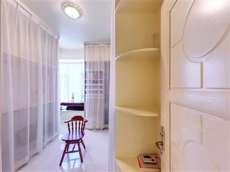 碧海云天一期-次卧