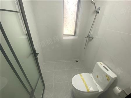 观山嘉苑-卫生间