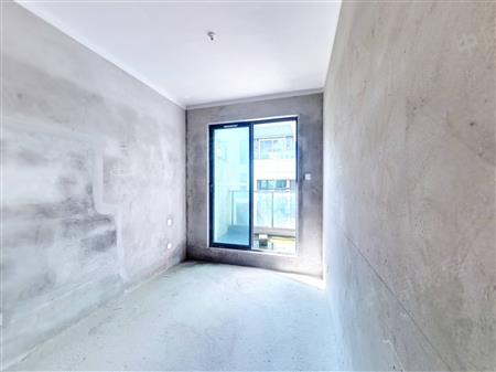 金众云山栖-次卧