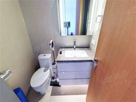 深业上城-卫生间