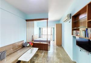 中间楼层，朝小区花园安静，红本满五一套，急售