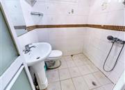 灵芝新村-卫生间