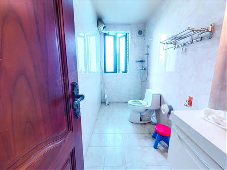 星河时代-卫生间