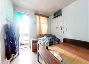 128号大院住宅楼-主卧