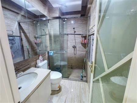 桐林花园-卫生间