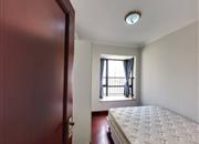 中海西岸华府北区-次卧