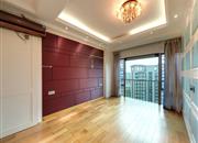 皇御苑五期-主卧