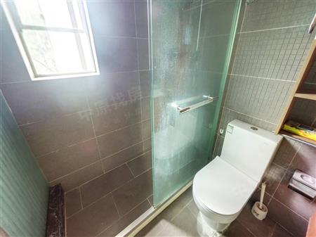 盛世鹏程-卫生间