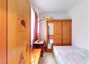 75区商住楼-次卧