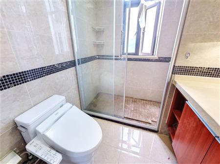 天峦湖花园-卫生间